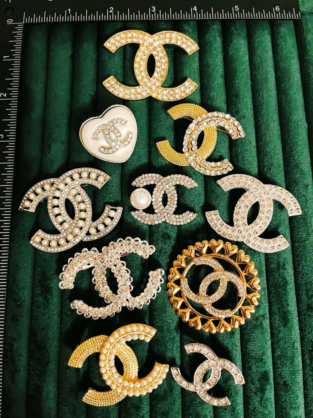 Lot 10Pc Initial Sparkling
Crystal Letter Brooch Pin Gold
Silver Tone Rhinestone